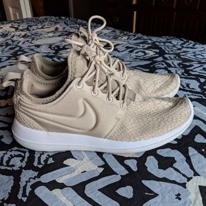 Nike Lightweight Running Shoe